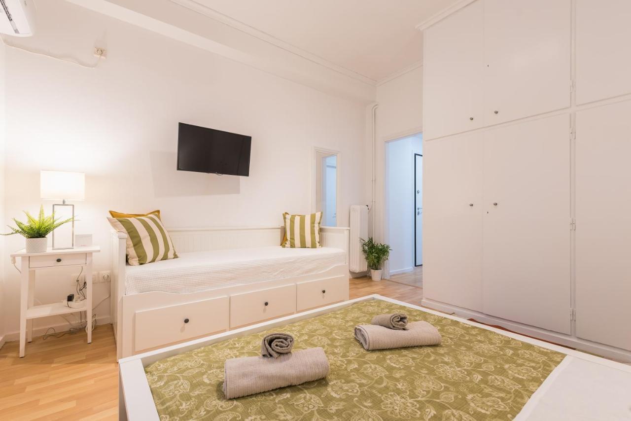 Apartment At Megaro Mousikis St Semi Basement 1Bed 2 Pers Aten Exteriör bild